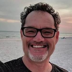 Meet your Posher, Eddie